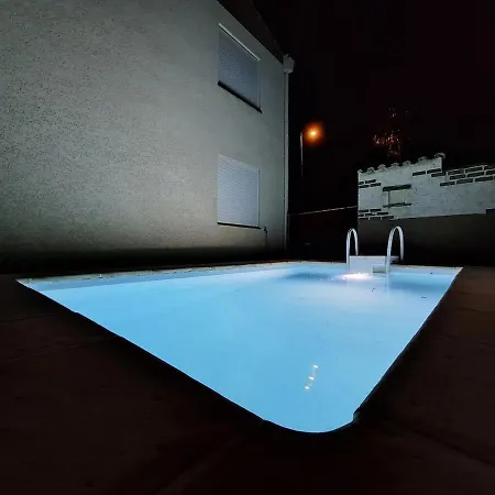 Lejlighed Ground Floor Courtyard And Non-shared Pool Saint-Hippolyte (Pyrenees-Orientales)
